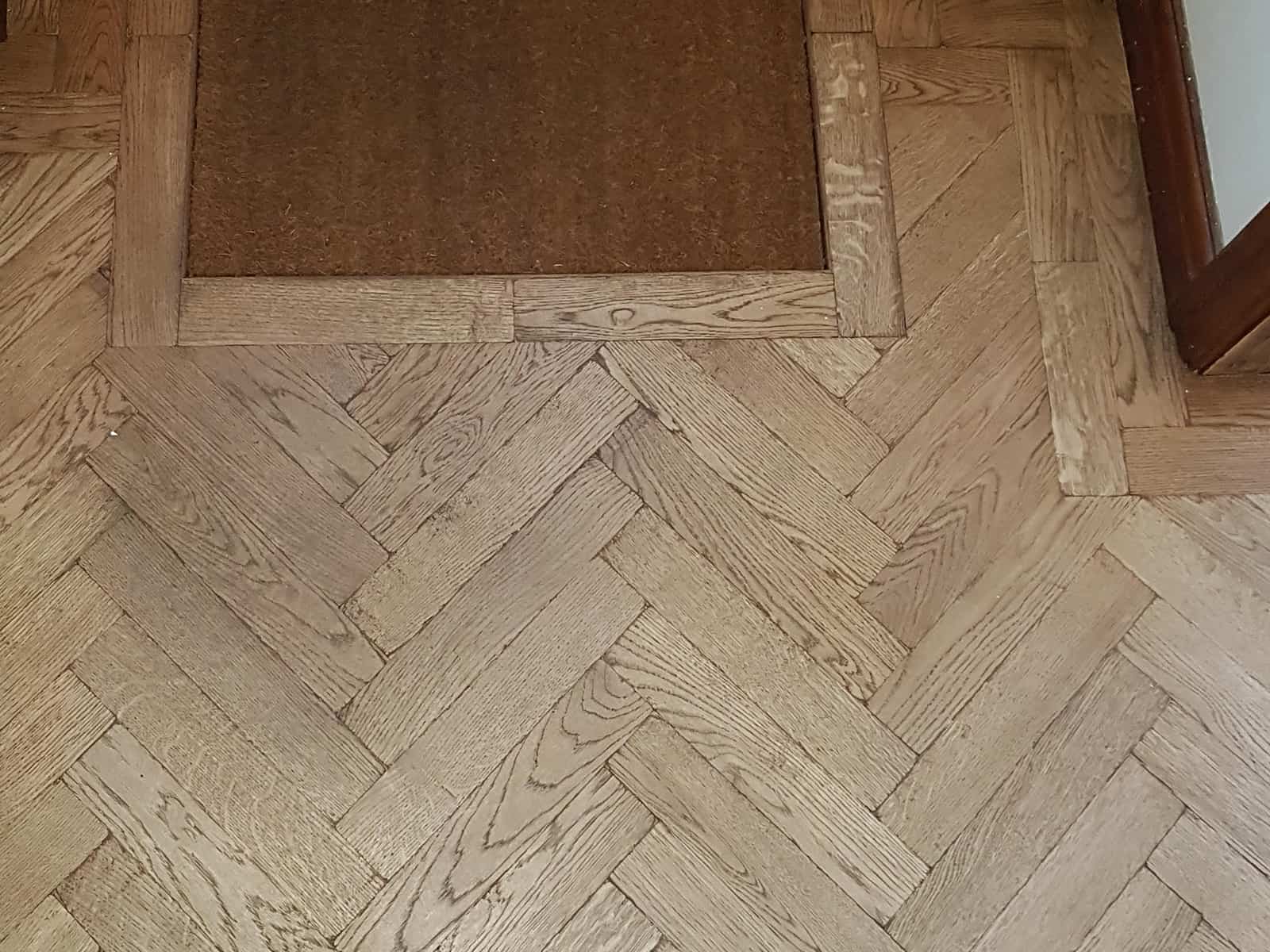 Tumbled-Oak-Parquet-Flooring